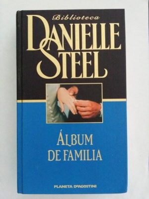D. STEEL Album de familia Planeta DeAgostini
