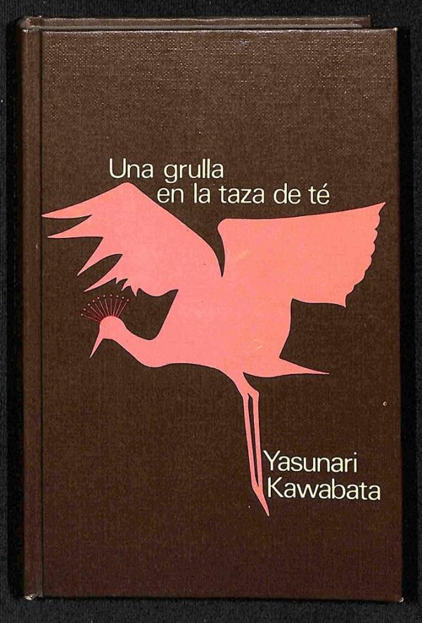 una grulla en la taza de té