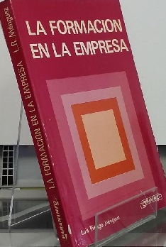 Luis Riesgo La formación en la empresa Paraninfo