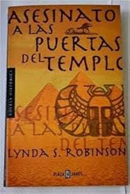 Lynda S Robinson Asesinato a las puertas del templo P J 840147552x